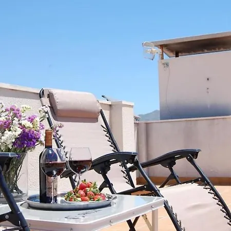 Fantastic 1 Bedroom In The Centre Of ネルハ