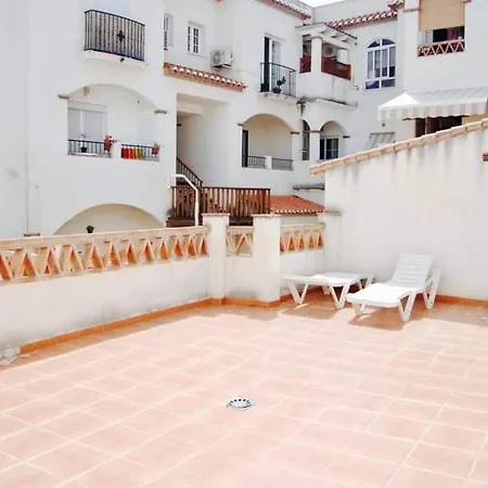 Fantastic 1 Bedroom In The Centre Of * 네르하